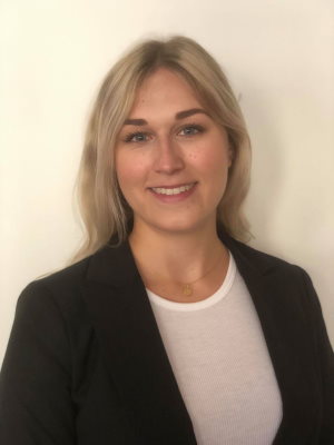 Jur. kand. Thea Palmqvist
